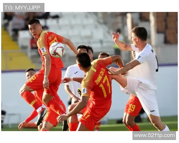 中国队足球队奋勇拼搏展现团结精神力争亚洲杯荣耀之路